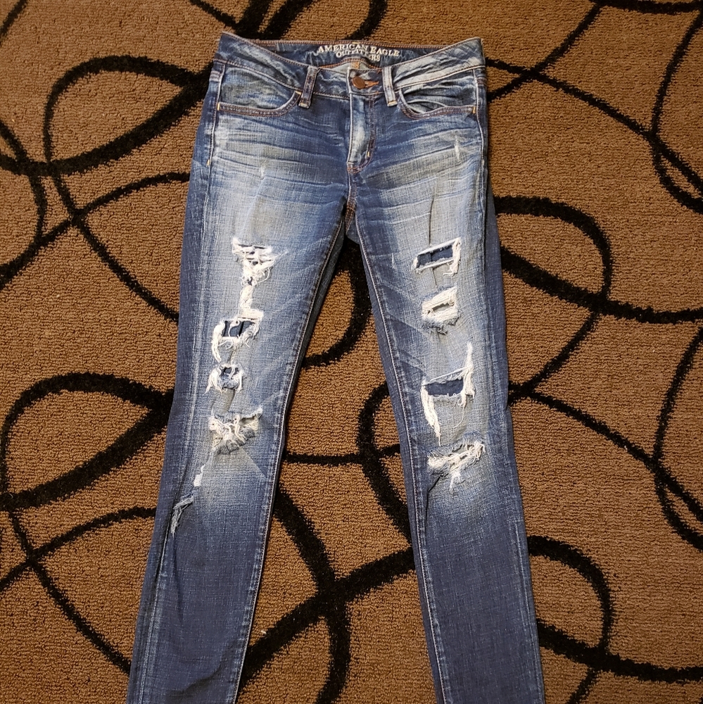 American Eagle skinny jeans